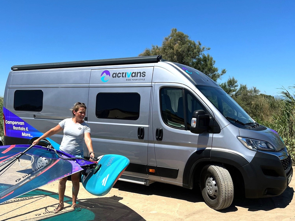 Wohnmobilreise zum Windsurfen mit Activans in Spanien