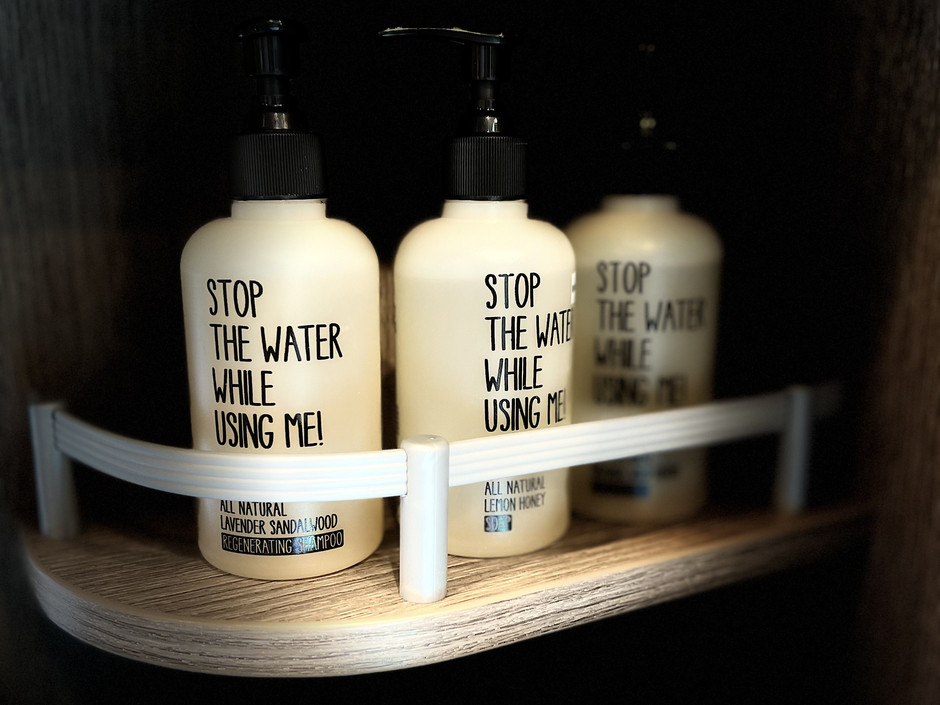 Organic Shampoo and Showergel from the brand "stop the water while using me"